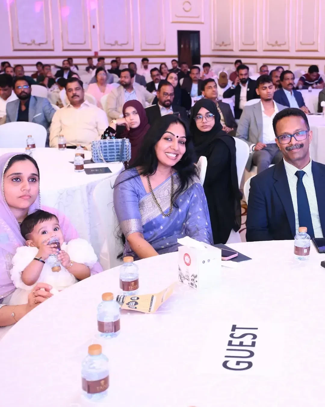 veena-on-20th-annual-day-of-sw-in-uae