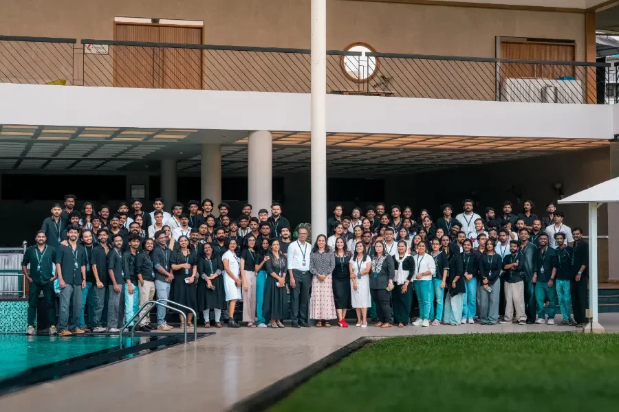 spiderworks-team-on-21st-anniversary